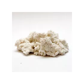 Material filtrant pentru vin, țuică și pălincă