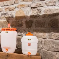 Vase de fermentare, rezervoare și accesorii